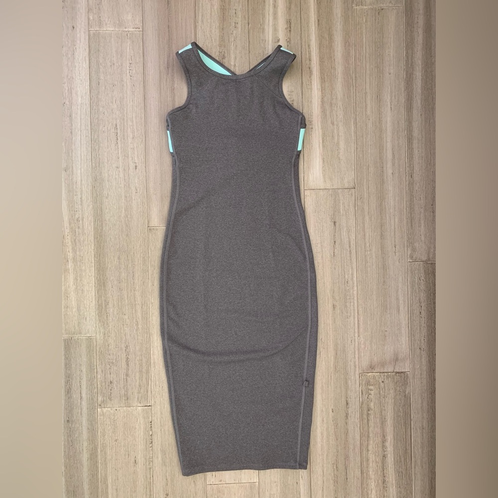 EUC 🍋 Lululemon Picnic Play Dress - Picture 7 of 11
